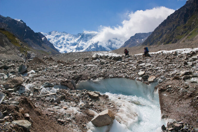 Bezengi Lager – The Hidden Himalayas
