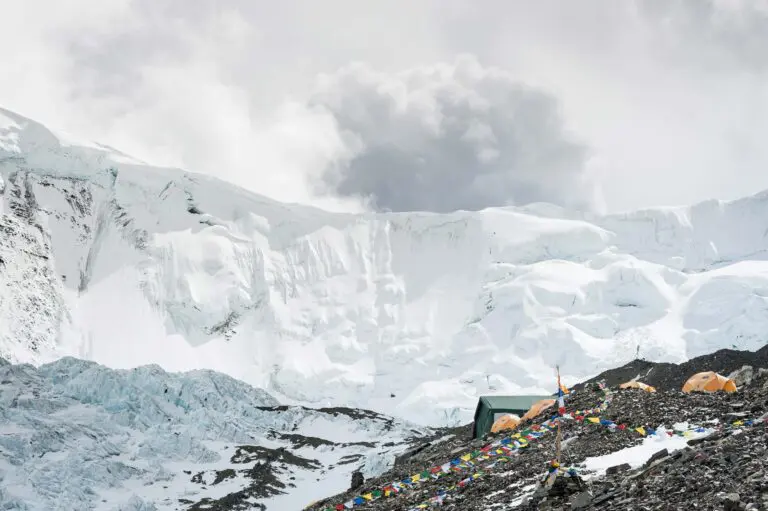 7050m – North Col